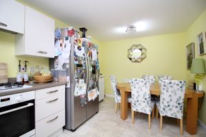 Kitchen/Diner- click for photo gallery